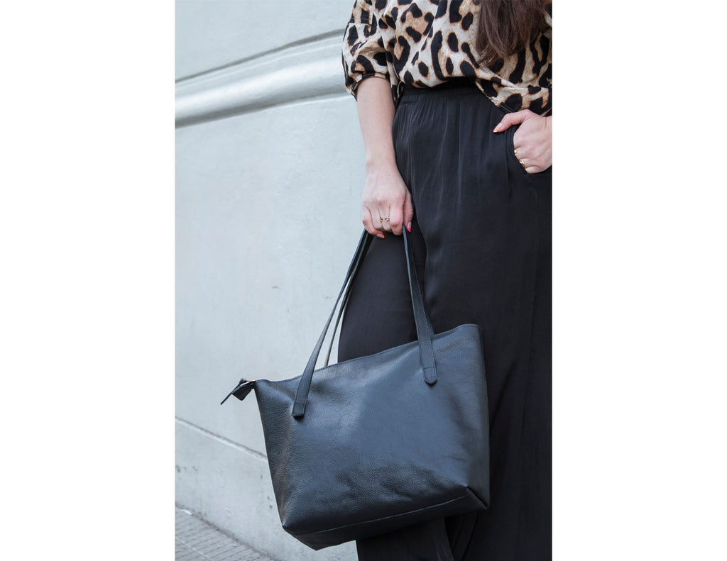 NUEVA! / Cartera Taltal negra