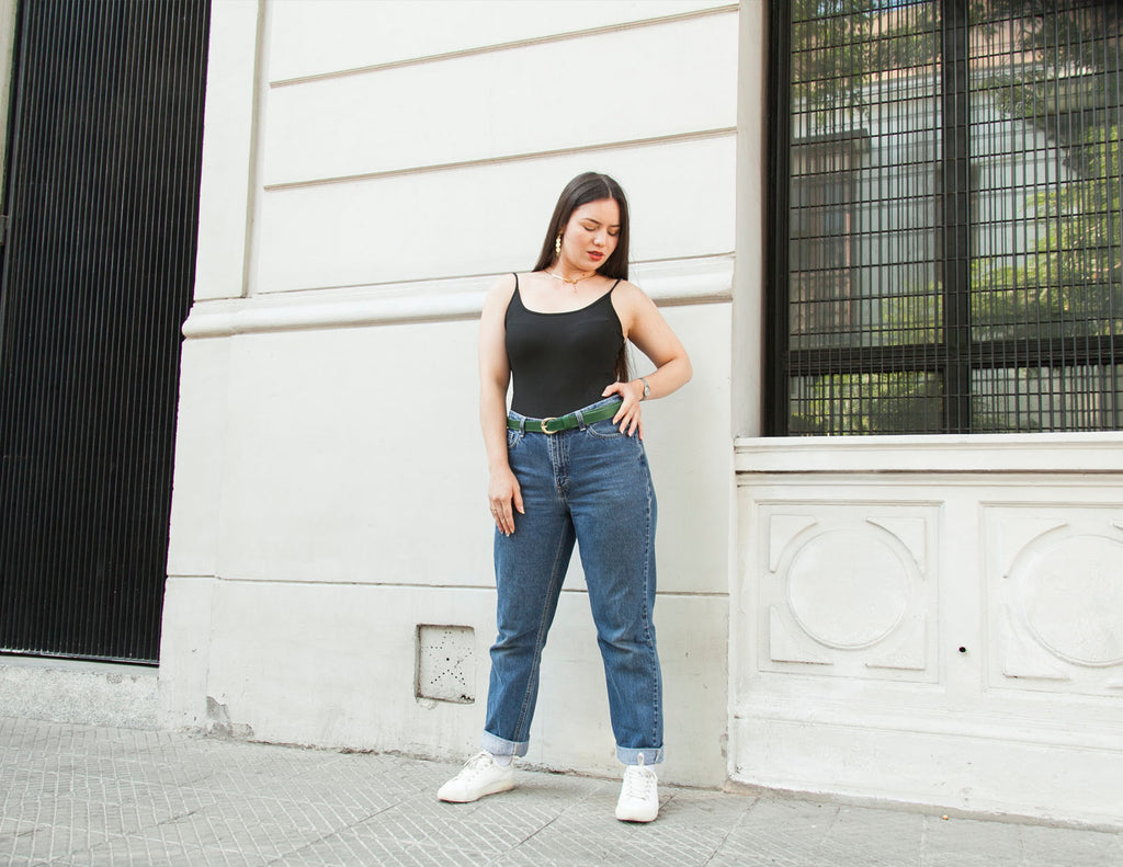 NUEVO/ Cinturón verde con hebilla dorada