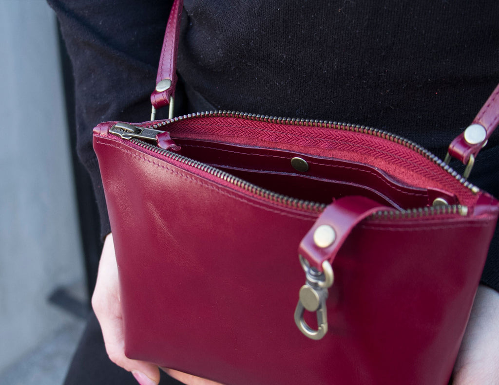 NUEVA! // Cartera Copiapó Burdeo