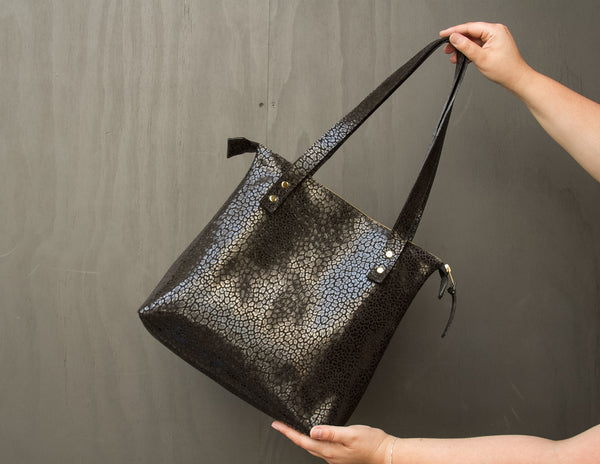Cartera Arica negra