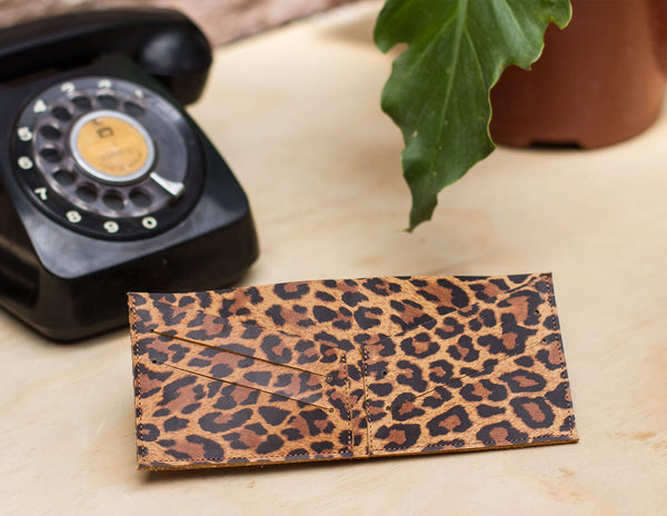 Billetera estampado animal print