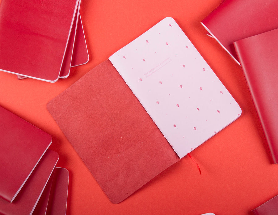 Cuaderno Rojo- Hojas rosadas