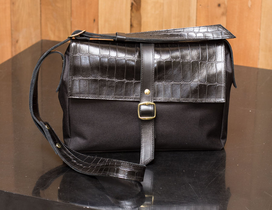 NUEVA EDICIÓN LIMITADA// Limarí  Negra animal print