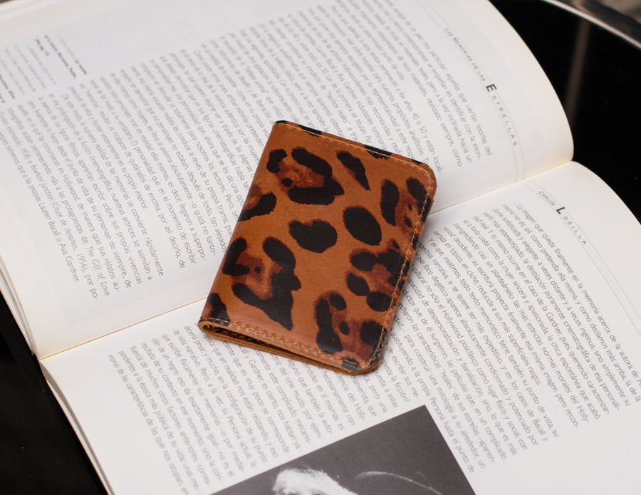 NUEVO! // Billetera compacta (Tarjetero) estampado animal print